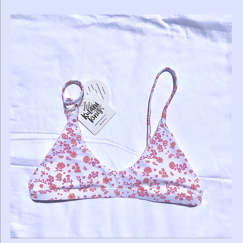 Kulani Kinis Top